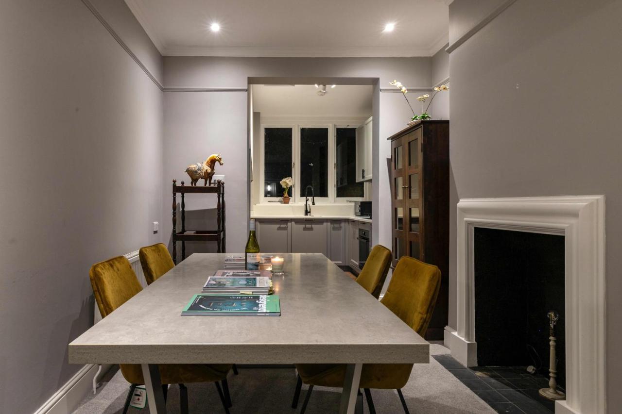 Shared Guest House 5 Mins Walk From Vauxhall And Nine Elms Station With Off-Site Parking Near Us Embassy 伦敦 外观 照片